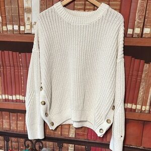 Tommy Hilfiger white button accent sweater XXL